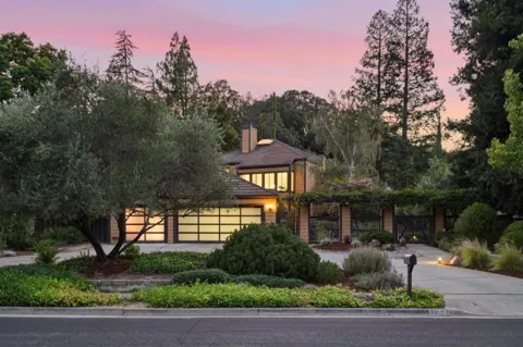 202 Granada Way