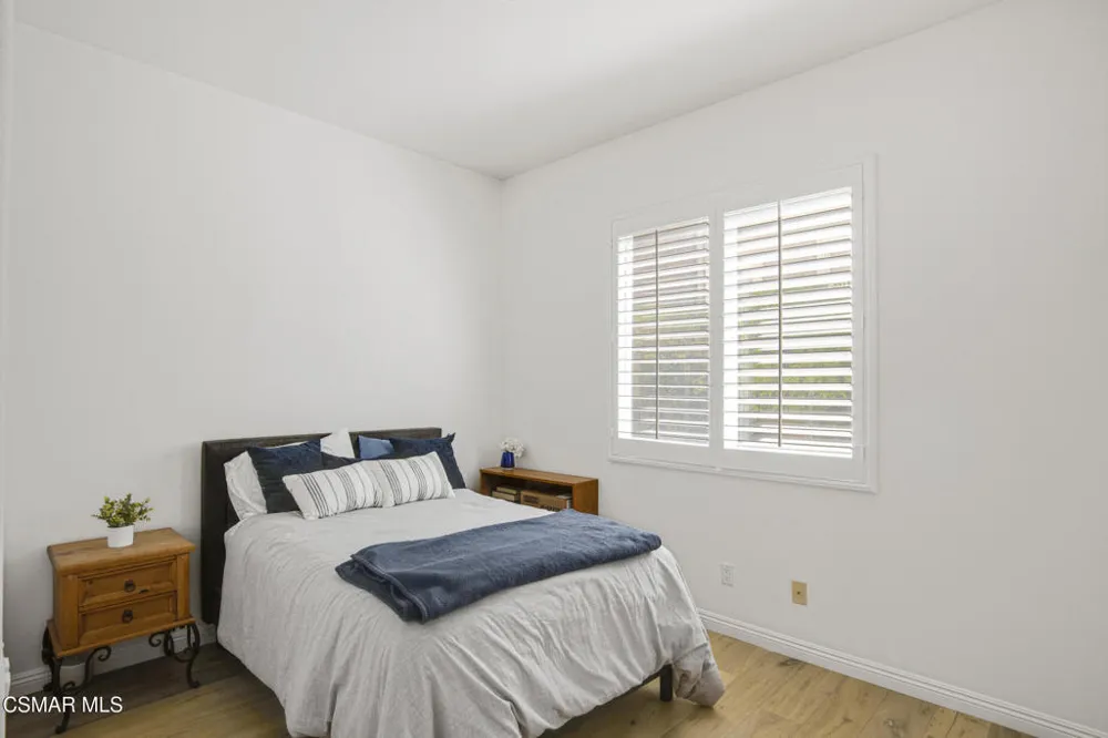 6167 Deerhill Road Oak Park, CA 91377