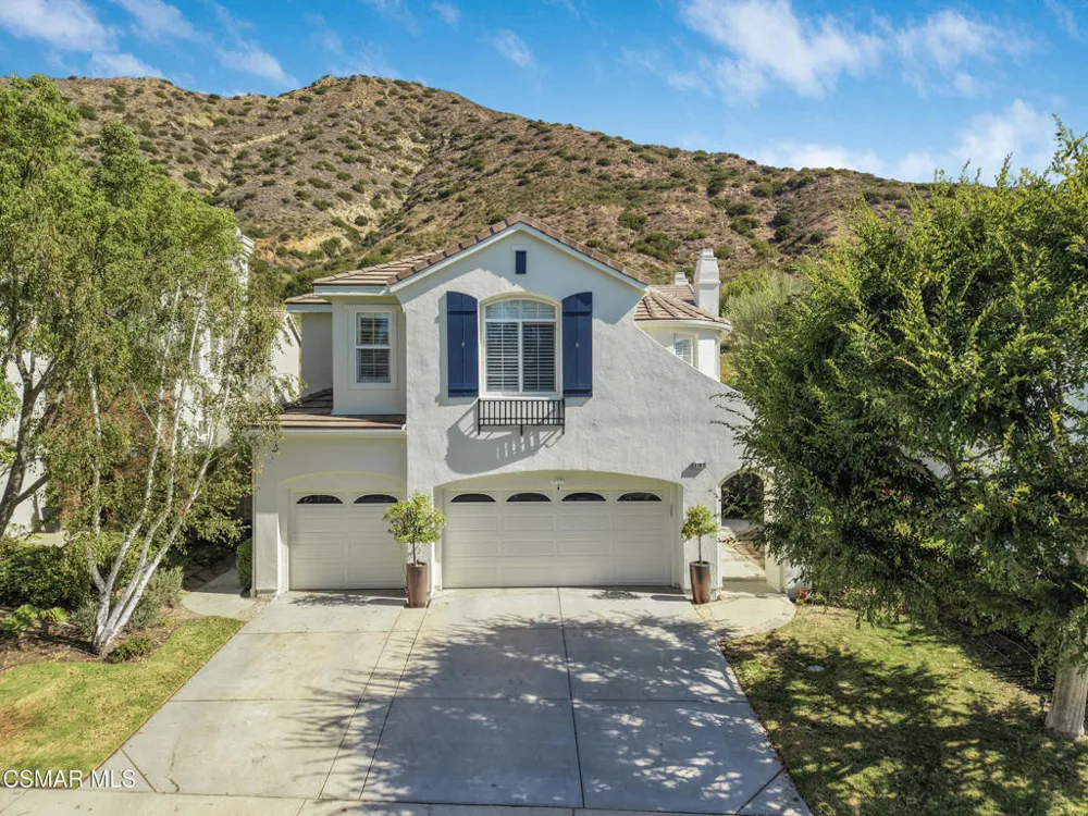 6167 Deerhill Road Oak Park, CA 91377