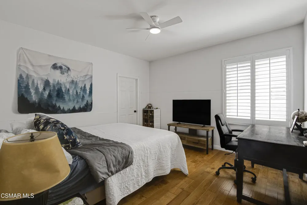 6167 Deerhill Road Oak Park, CA 91377