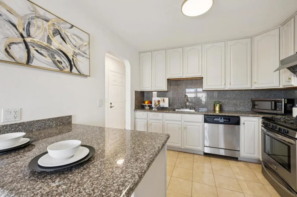 738 Le Conte Avenue #2 San Francisco, CA 94124