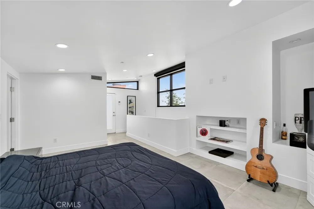 1418 Innes Place Venice, CA 90291