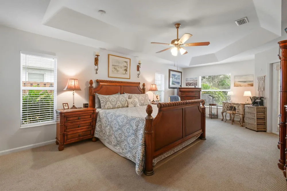 390 SW Jeanne Avenue Port St. Lucie, FL 34953