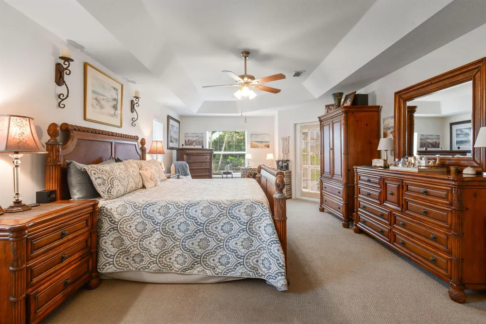 390 SW Jeanne Avenue Port St. Lucie, FL 34953