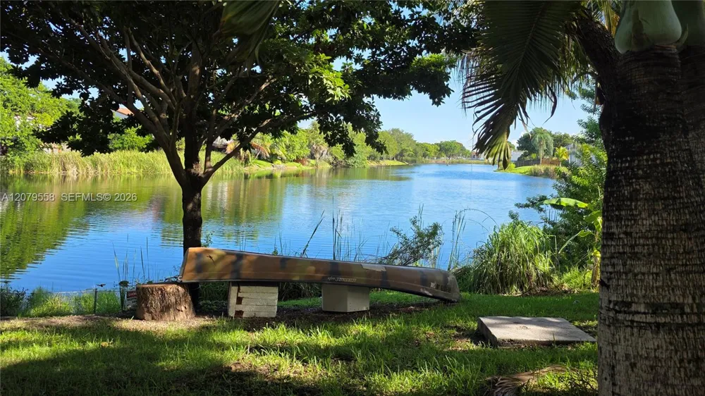 15619 SW 73rd Cir Ter #10-8 Miami, FL 33193