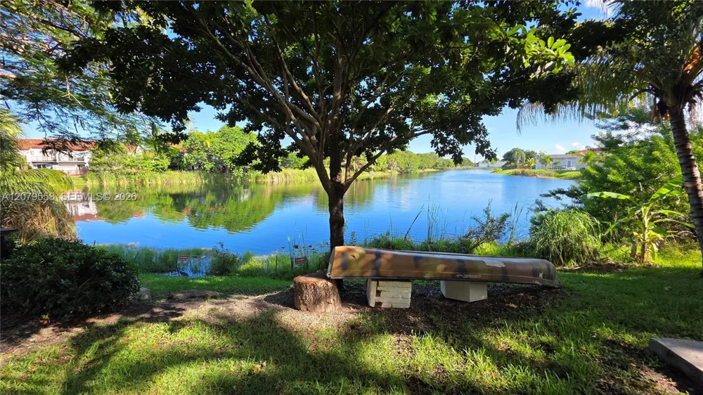 15619 SW 73rd Cir Ter #10-8 Miami, FL 33193
