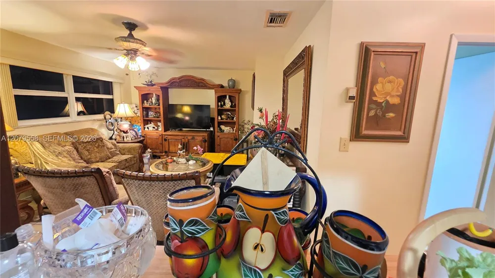 15619 SW 73rd Cir Ter #10-8 Miami, FL 33193