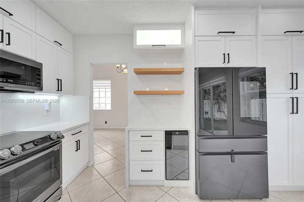 16227 NW 19th St Pembroke Pines, FL 33028