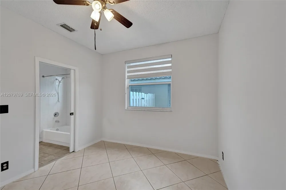 16227 NW 19th St Pembroke Pines, FL 33028