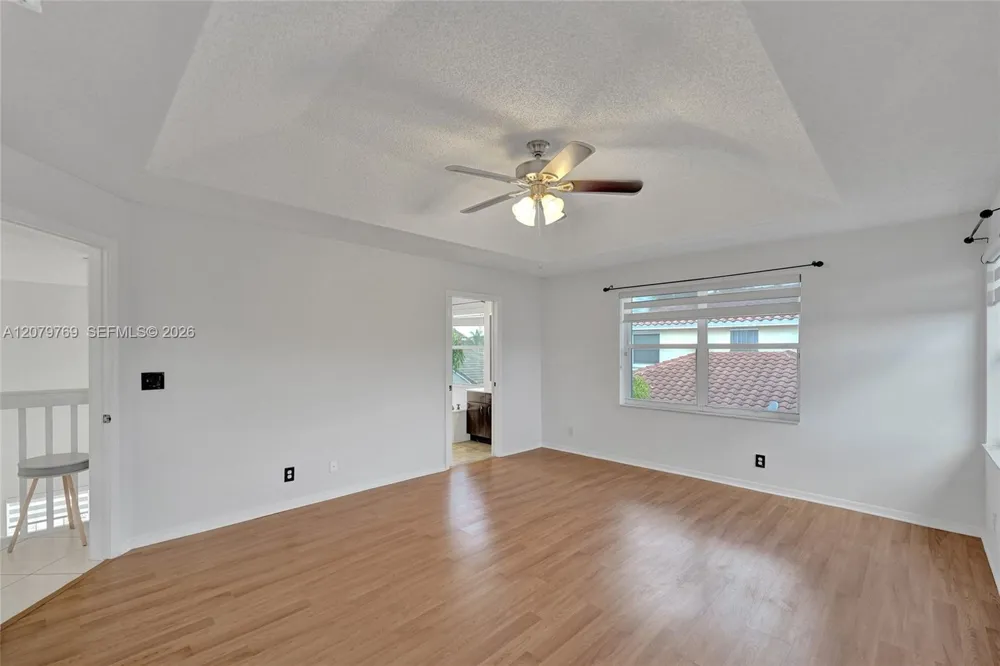 16227 NW 19th St Pembroke Pines, FL 33028