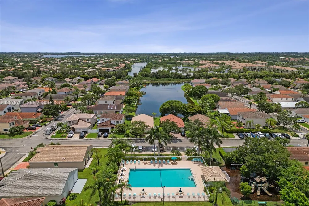 16227 NW 19th St Pembroke Pines, FL 33028