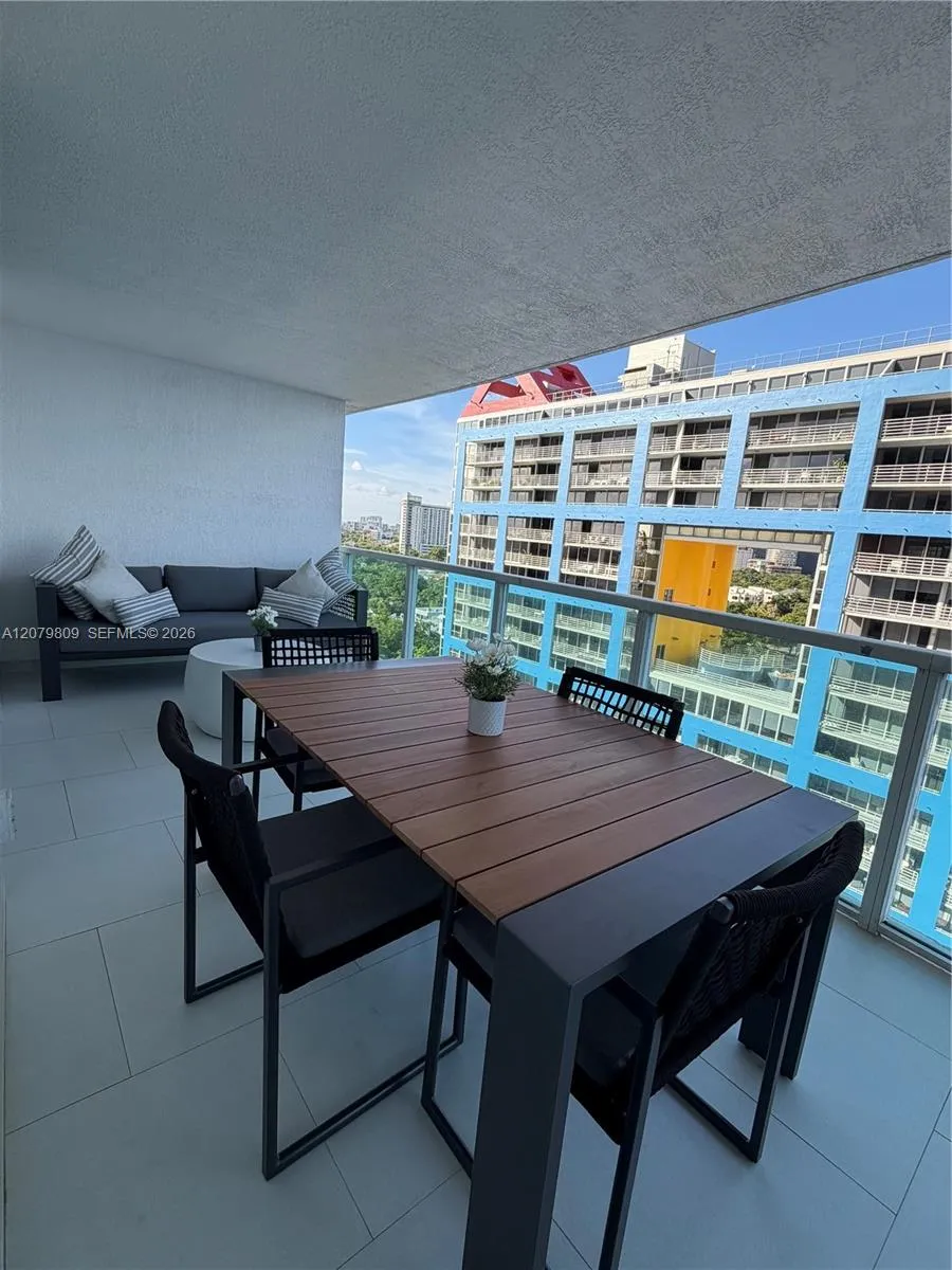2101 Brickell Ave #1104 Miami, FL 33129