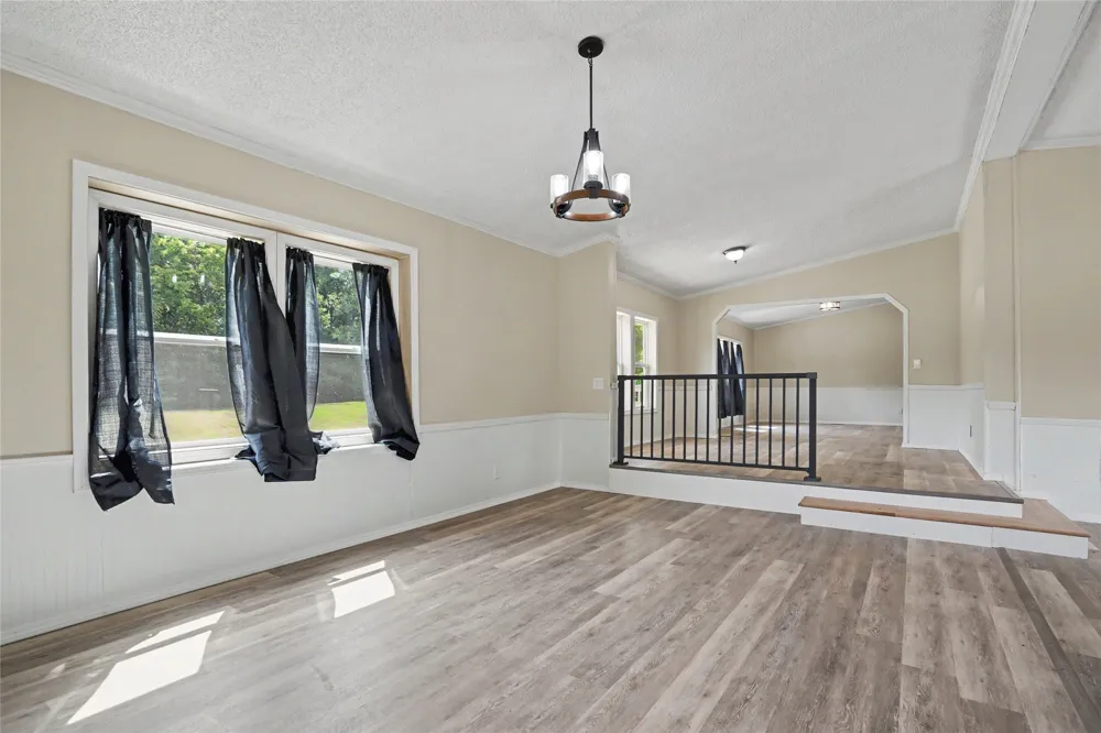 5782 Valley Road Skiatook, OK 74070