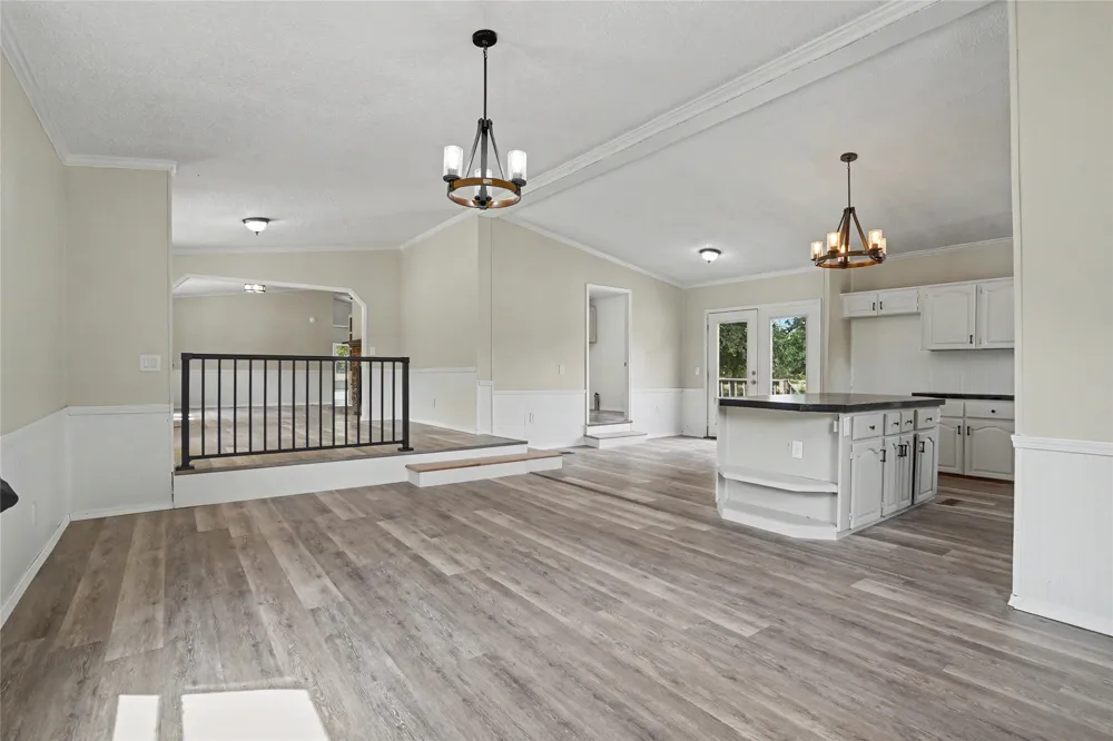 5782 Valley Road Skiatook, OK 74070
