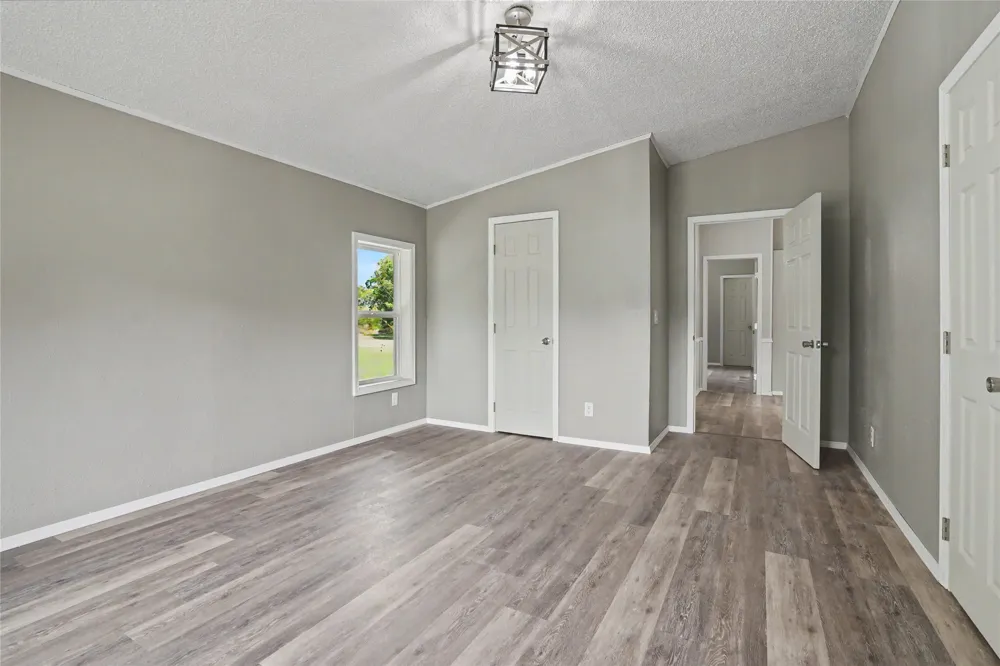 5782 Valley Road Skiatook, OK 74070