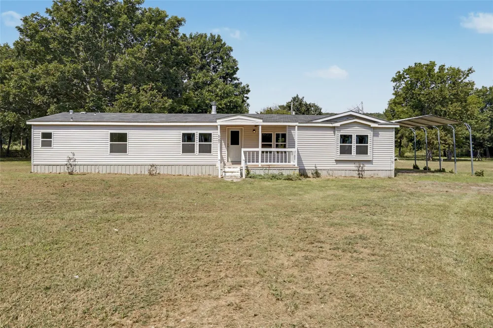 5782 Valley Road Skiatook, OK 74070