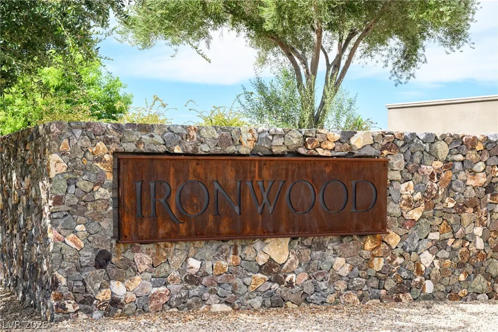 10518 Calico Terrace Avenue Las Vegas, NV 89135