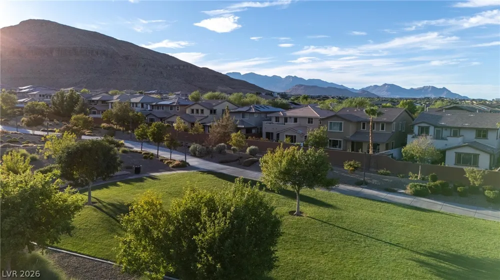 10518 Calico Terrace Avenue Las Vegas, NV 89135