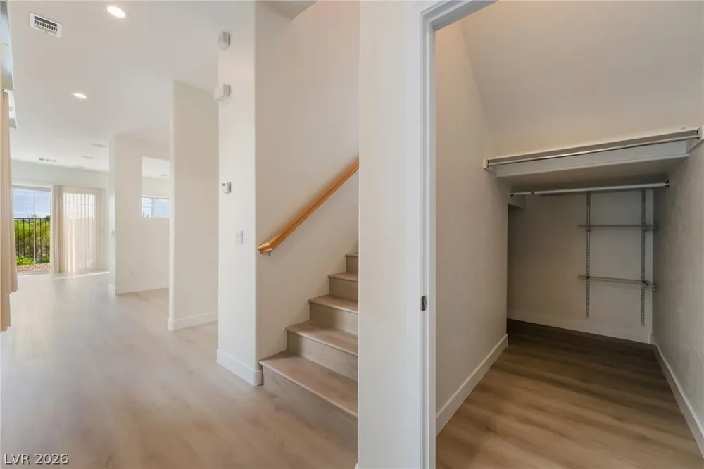 9157 Tudor Park Place Las Vegas, NV 89145
