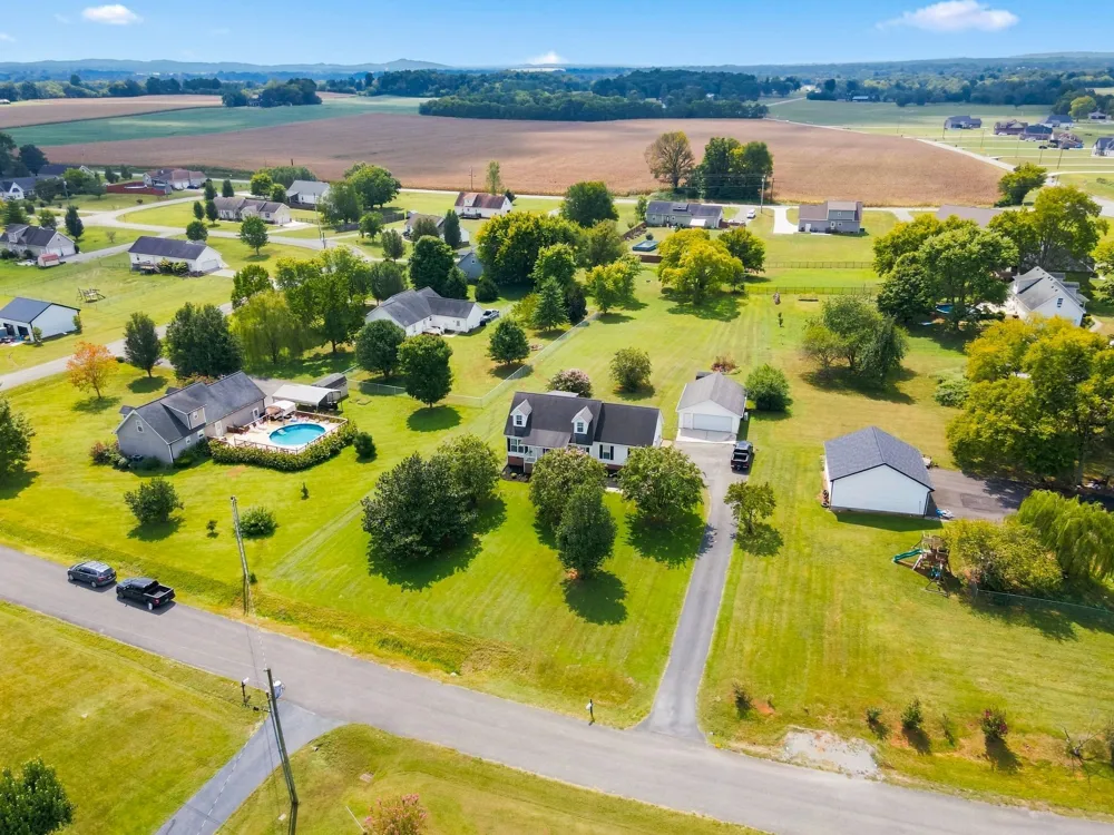 149 Tyler Dr Shelbyville, TN 37160