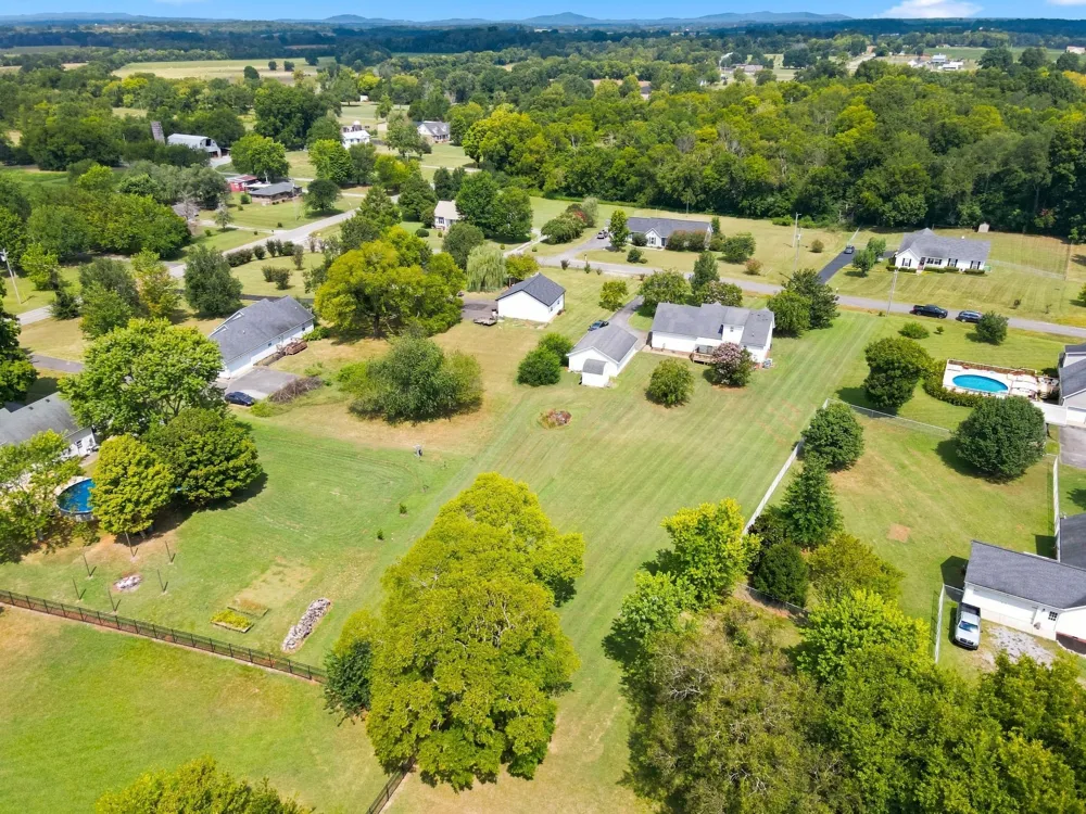 149 Tyler Dr Shelbyville, TN 37160