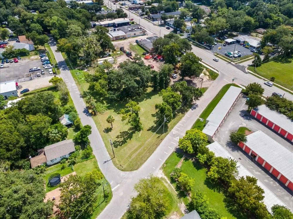 919 TOMOKA RD Daytona Beach, FL 32117