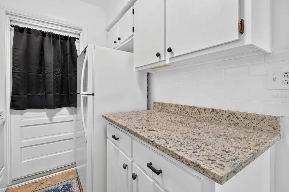 4507 9TH STREET W #E3 Bradenton, FL 34207