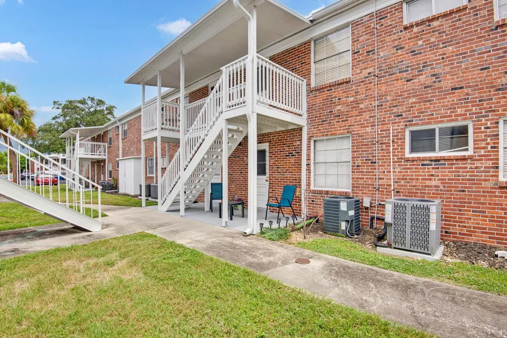4507 9TH STREET W #E3 Bradenton, FL 34207