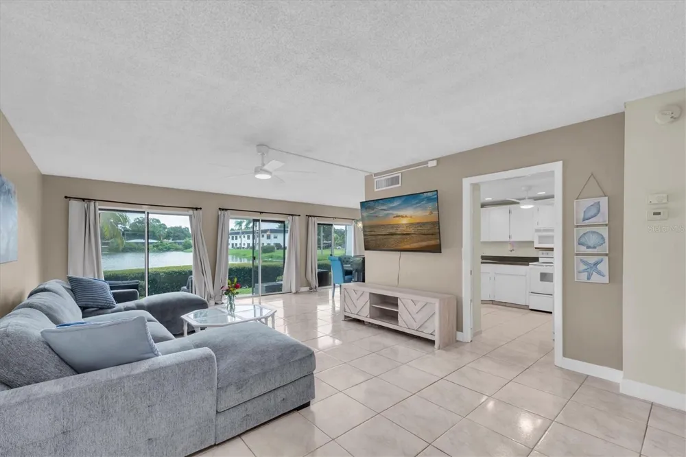 1655 S HIGHLAND AVENUE #J194 Clearwater, FL 33756
