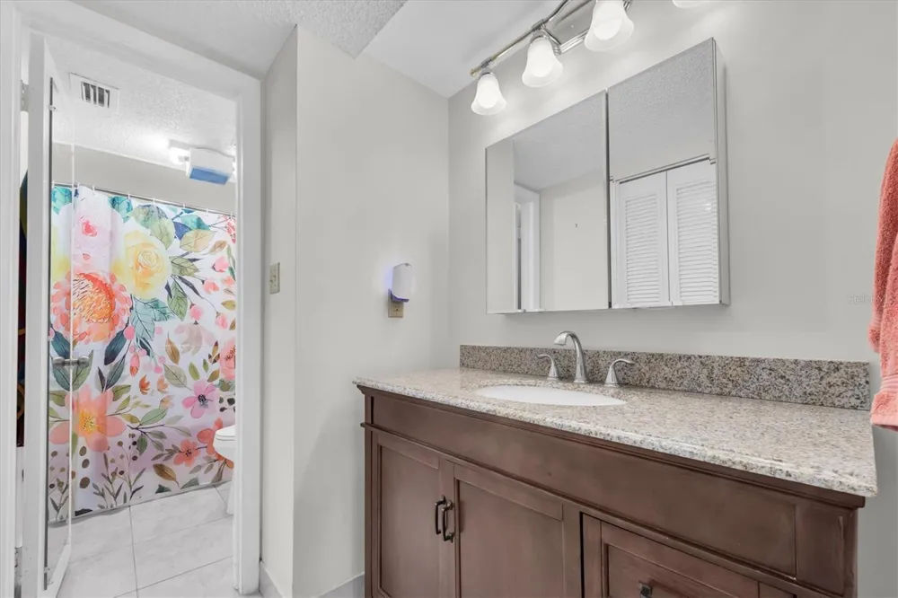 1655 S HIGHLAND AVENUE #J194 Clearwater, FL 33756