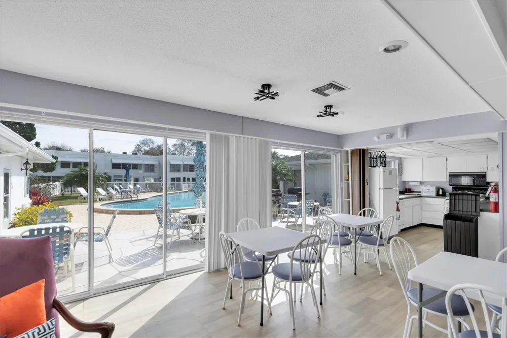 1655 S HIGHLAND AVENUE #J194 Clearwater, FL 33756