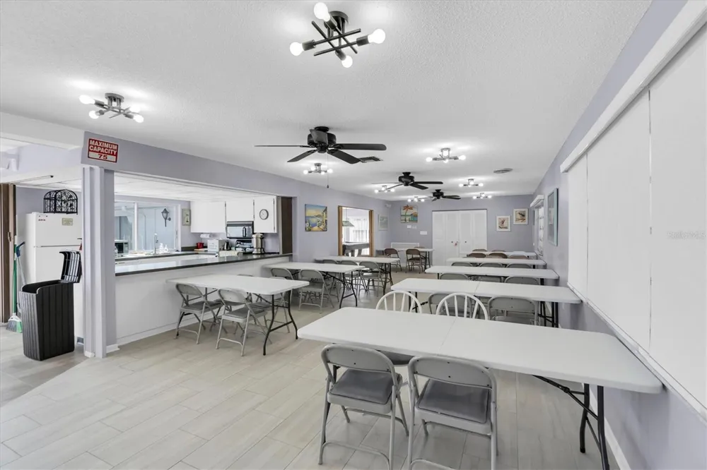 1655 S HIGHLAND AVENUE #J194 Clearwater, FL 33756