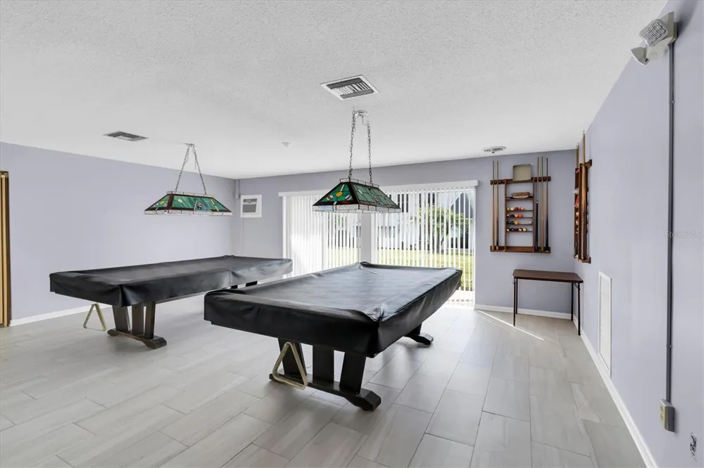 1655 S HIGHLAND AVENUE #J194 Clearwater, FL 33756