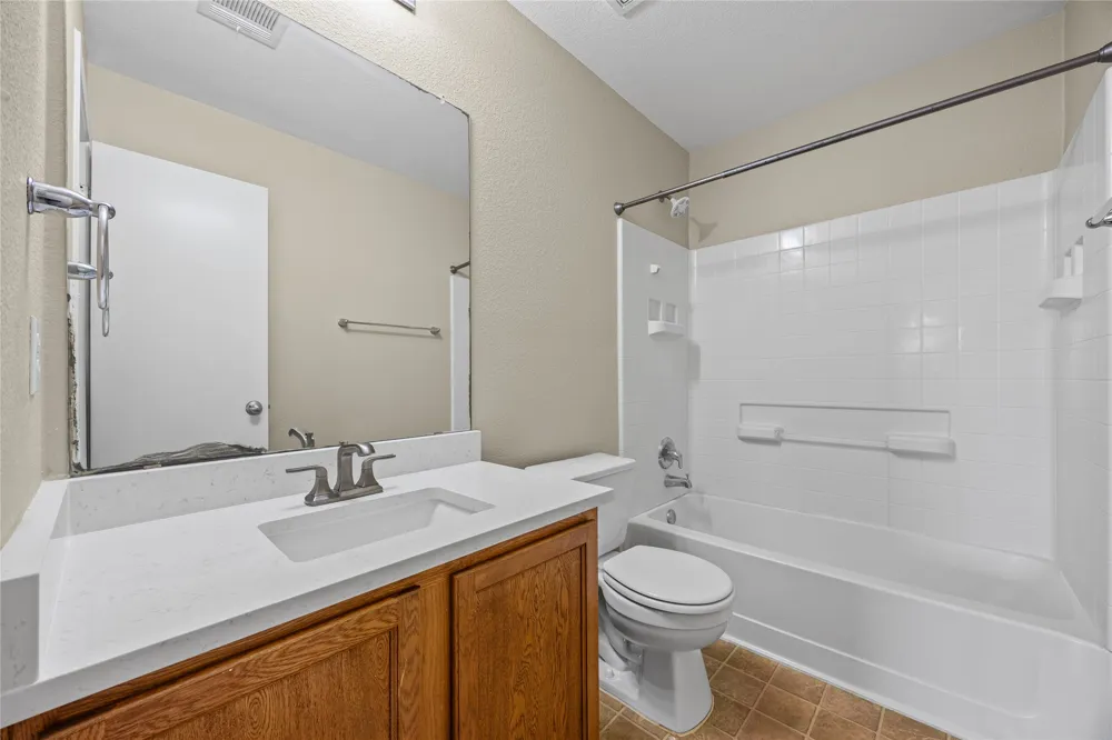 198 Black Forest Buda, TX 78610