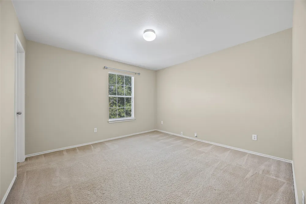198 Black Forest Buda, TX 78610