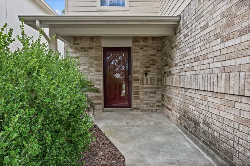 198 Black Forest Buda, TX 78610