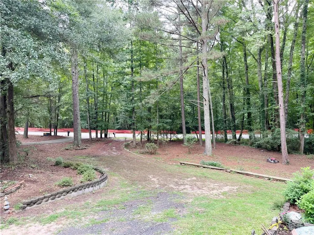 3081 Lee Road Snellville, GA 30039