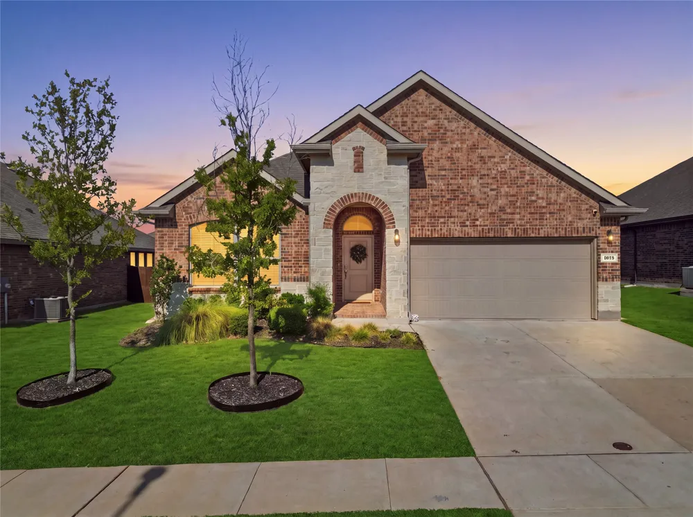 1812 Ruffian Road Granbury, TX 76049