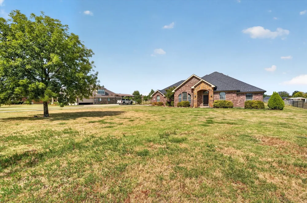 10231 Bantry Lane Forney, TX 75126