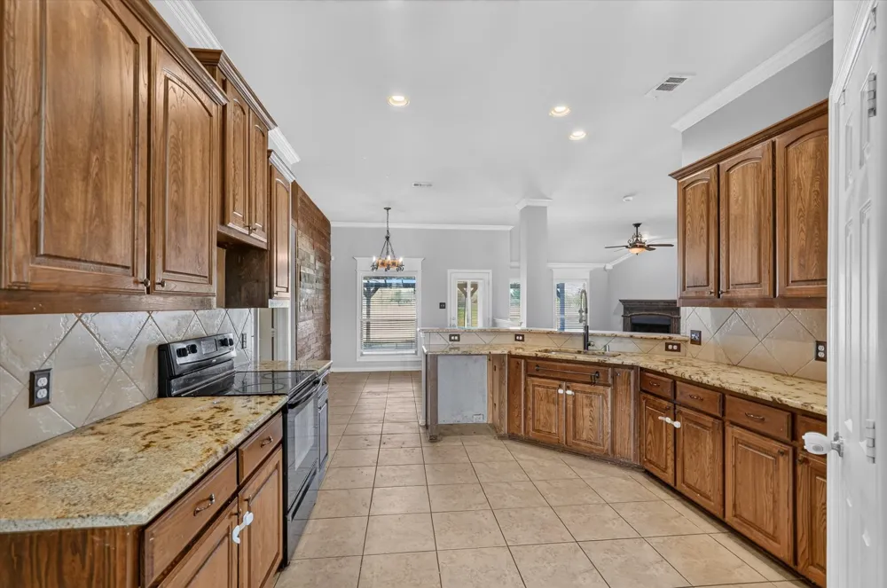 10231 Bantry Lane Forney, TX 75126