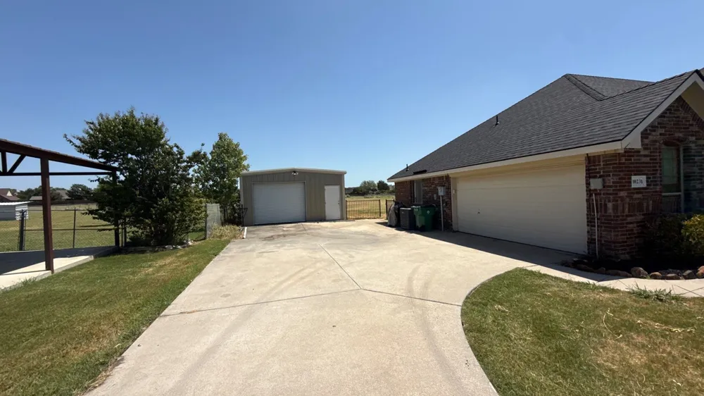 10231 Bantry Lane Forney, TX 75126