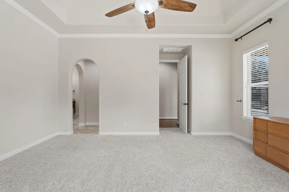 126 E Cove View Trail The Woodlands, TX 77389