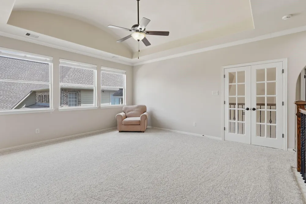 126 E Cove View Trail The Woodlands, TX 77389