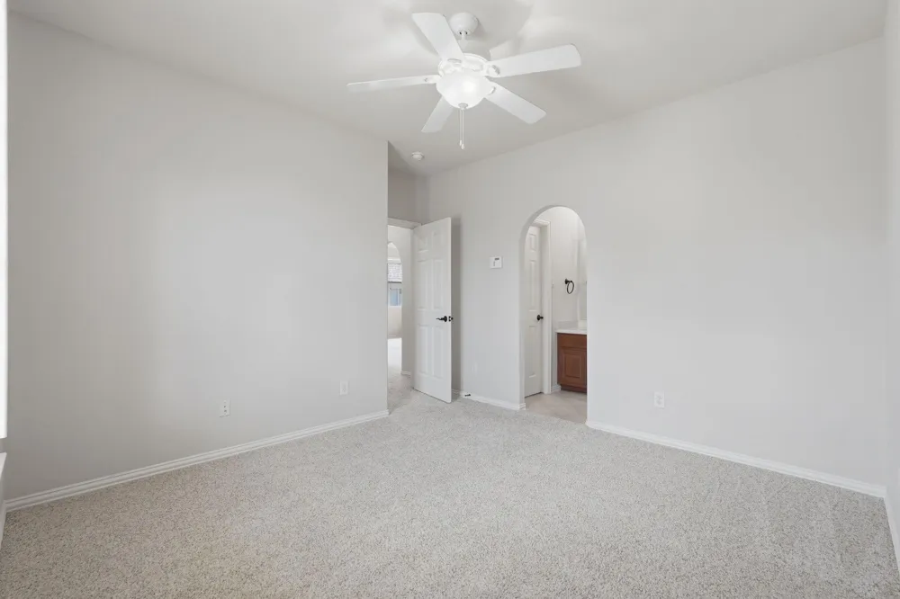 126 E Cove View Trail The Woodlands, TX 77389