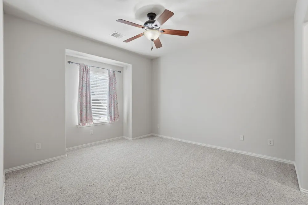 126 E Cove View Trail The Woodlands, TX 77389
