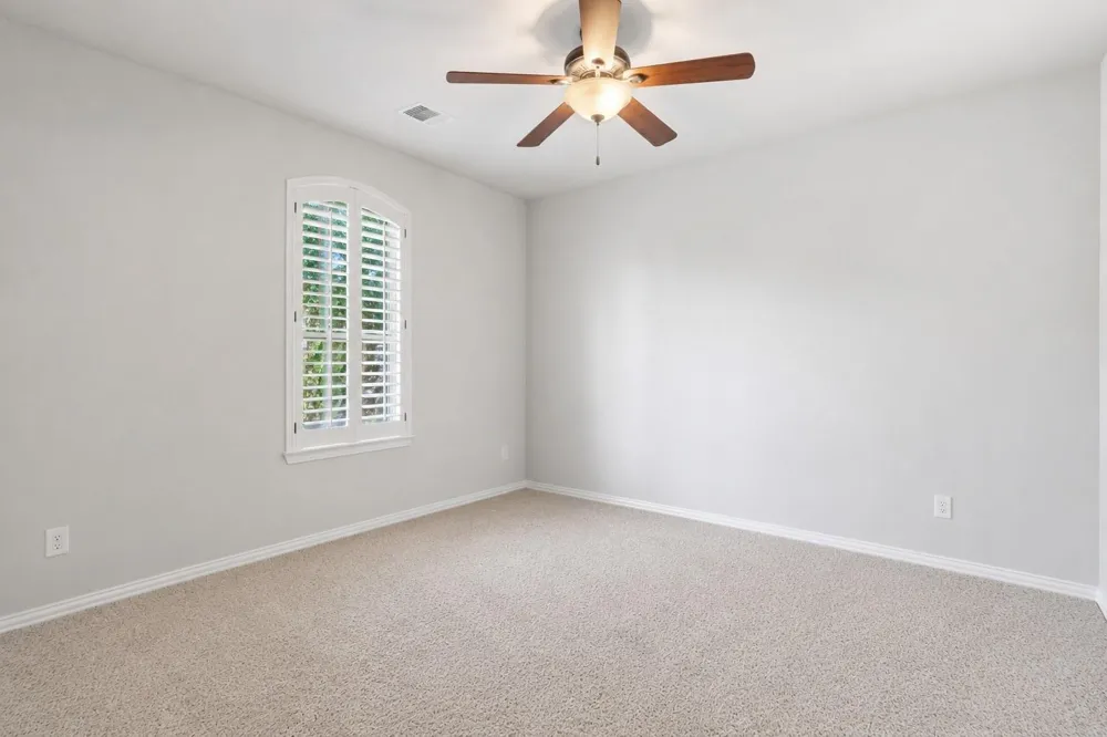 126 E Cove View Trail The Woodlands, TX 77389