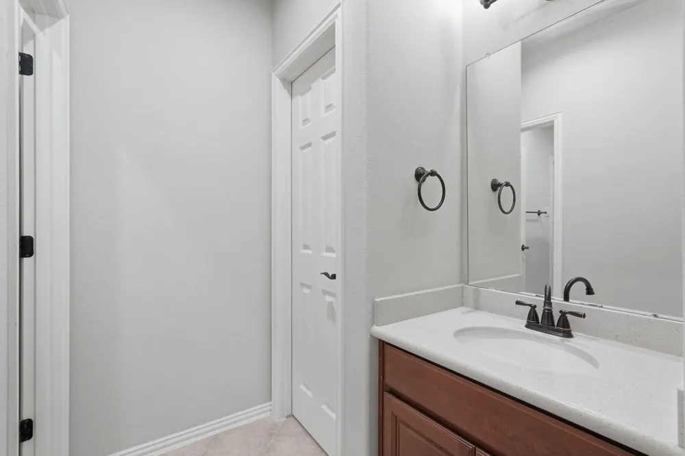 126 E Cove View Trail The Woodlands, TX 77389