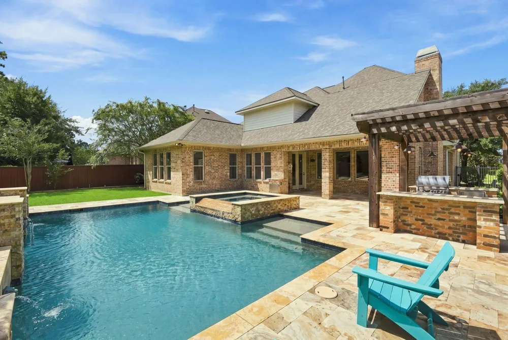 126 E Cove View Trail The Woodlands, TX 77389