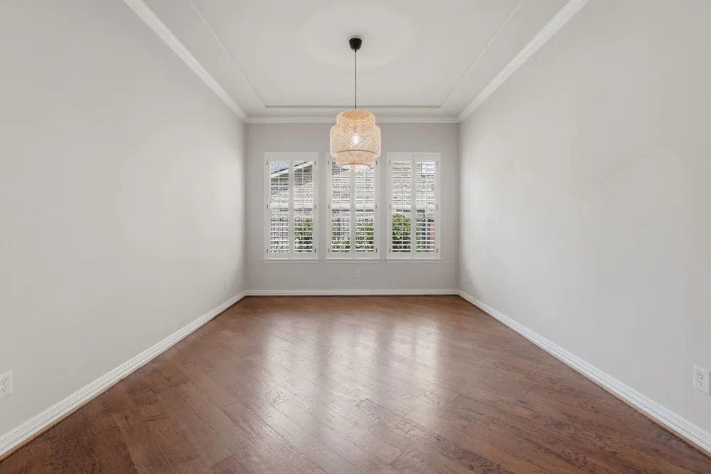 126 E Cove View Trail The Woodlands, TX 77389