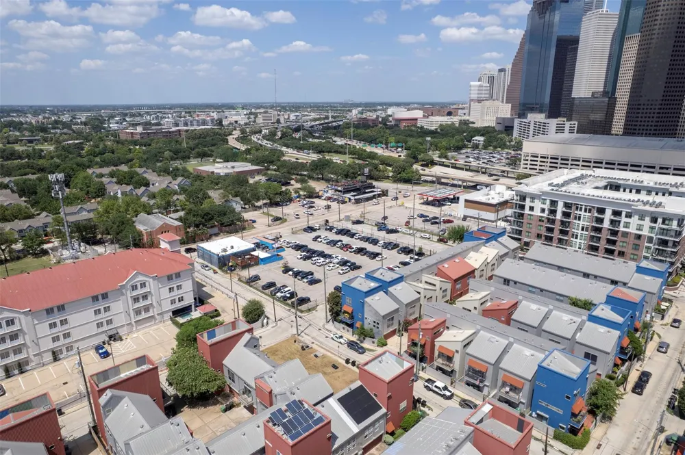 1110 Arthur Street #A Houston, TX 77019